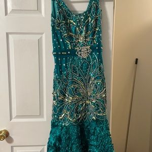 Size 16 jeweled party dress, teal color